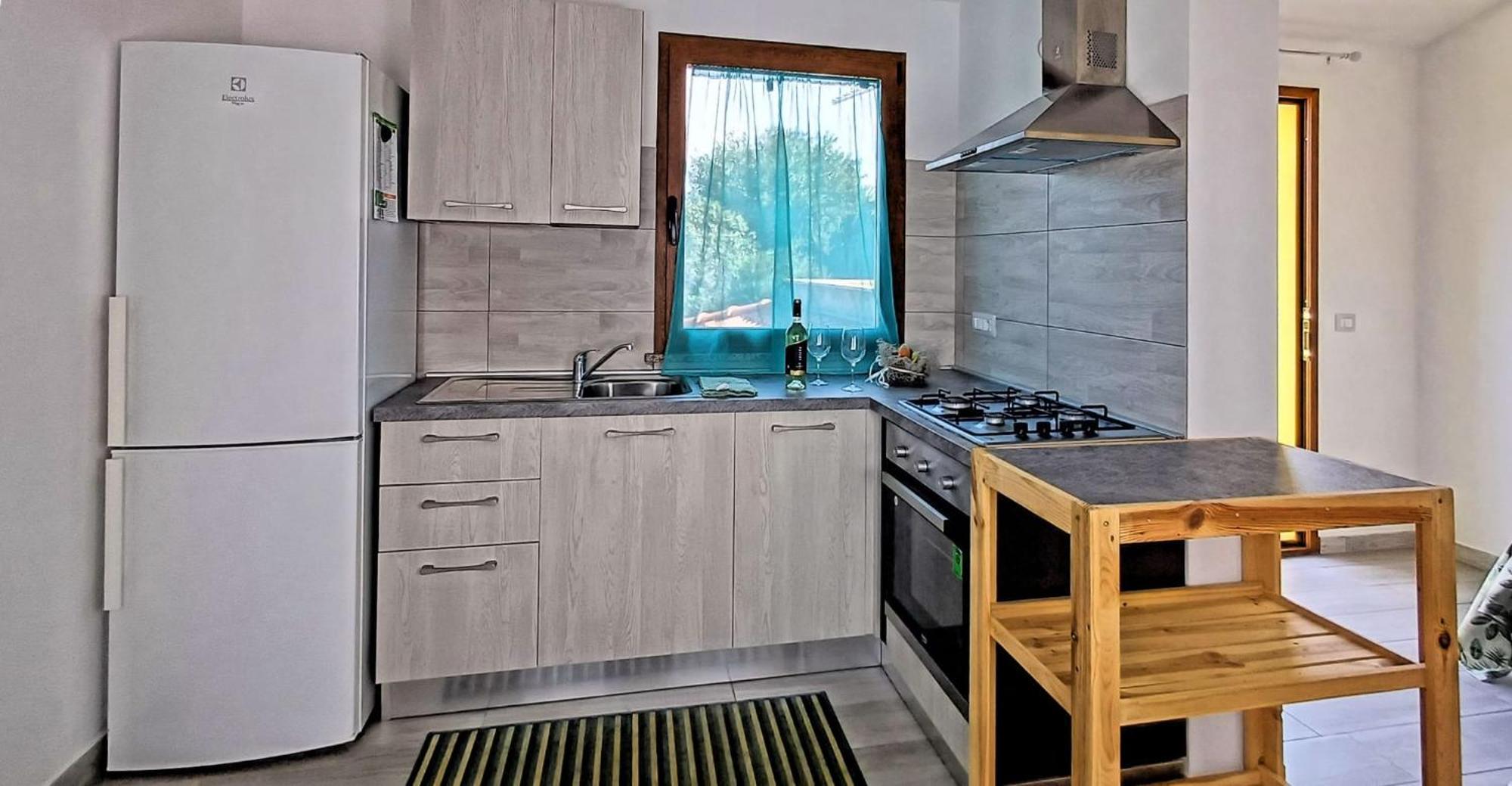 New Alfieri Apartment Cabras Exterior photo