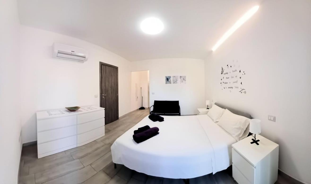 New Alfieri Apartment Cabras Exterior photo